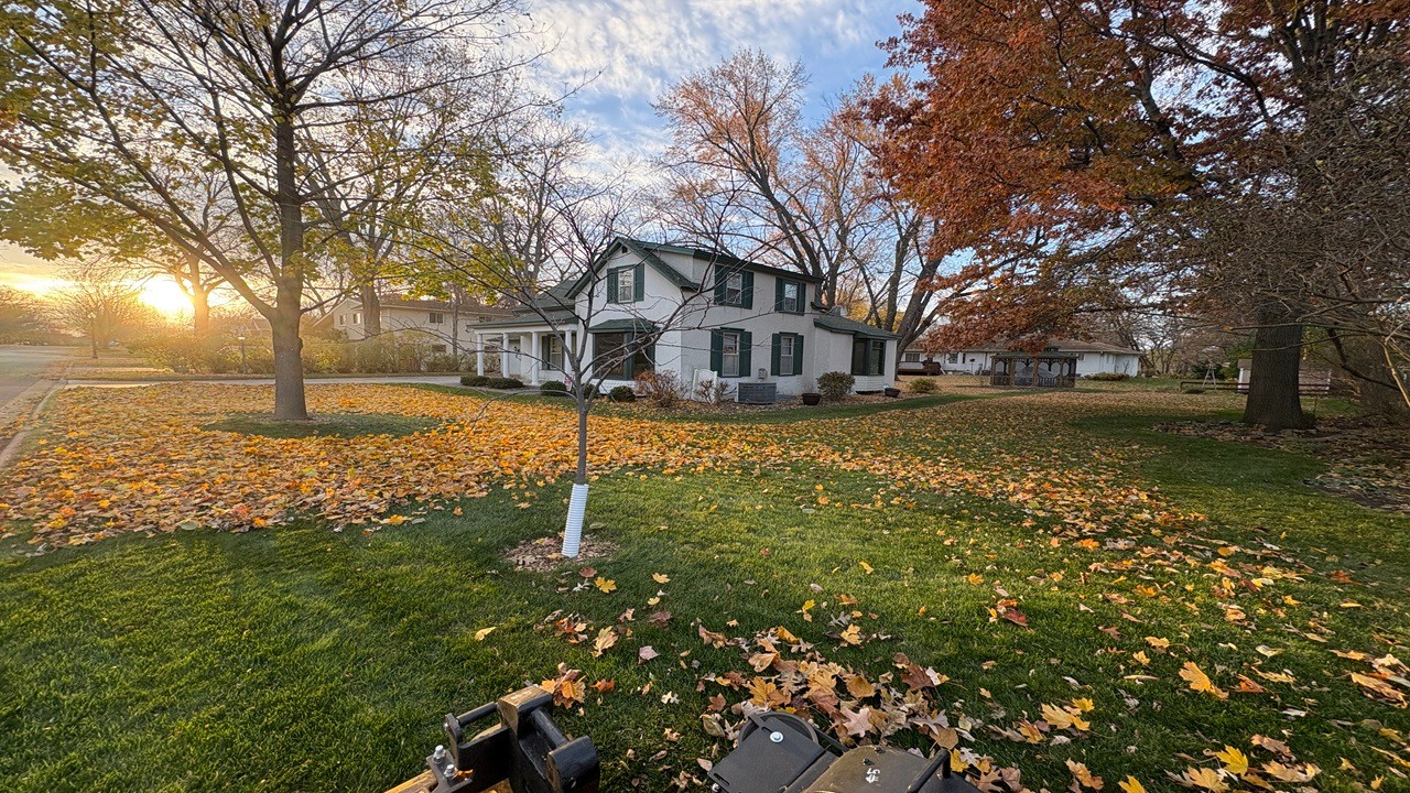 Fall Cleanup Services in Andover, MN | Augusta Greens LLC
